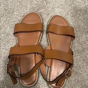 Double strap sandals